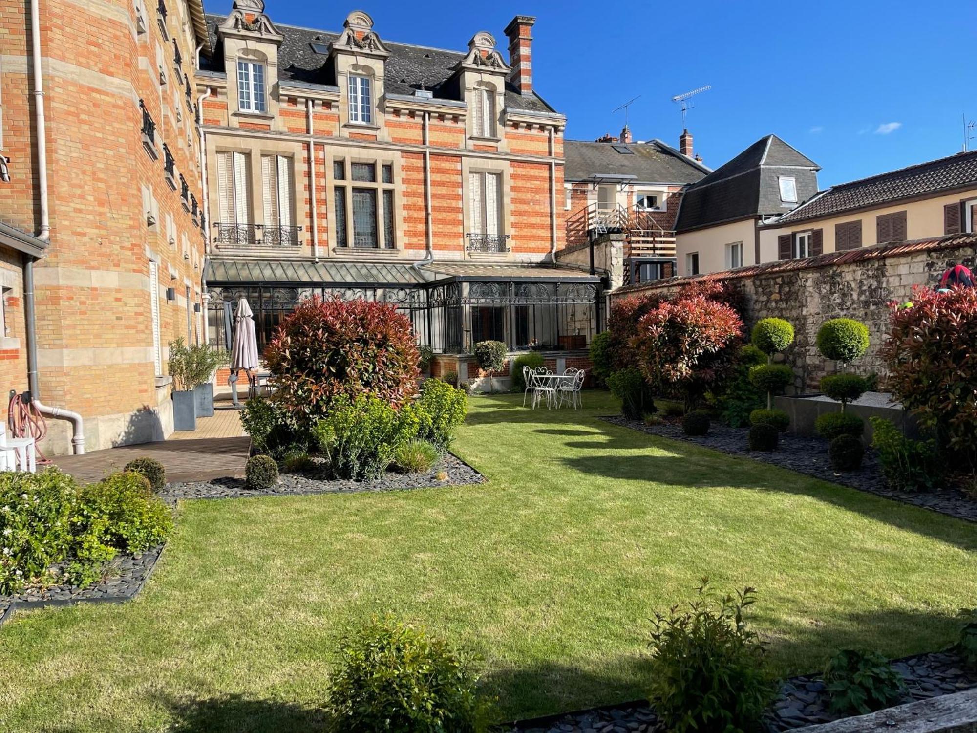 Châlons-en-Champagne Le Jardin D'Hiver מראה חיצוני תמונה